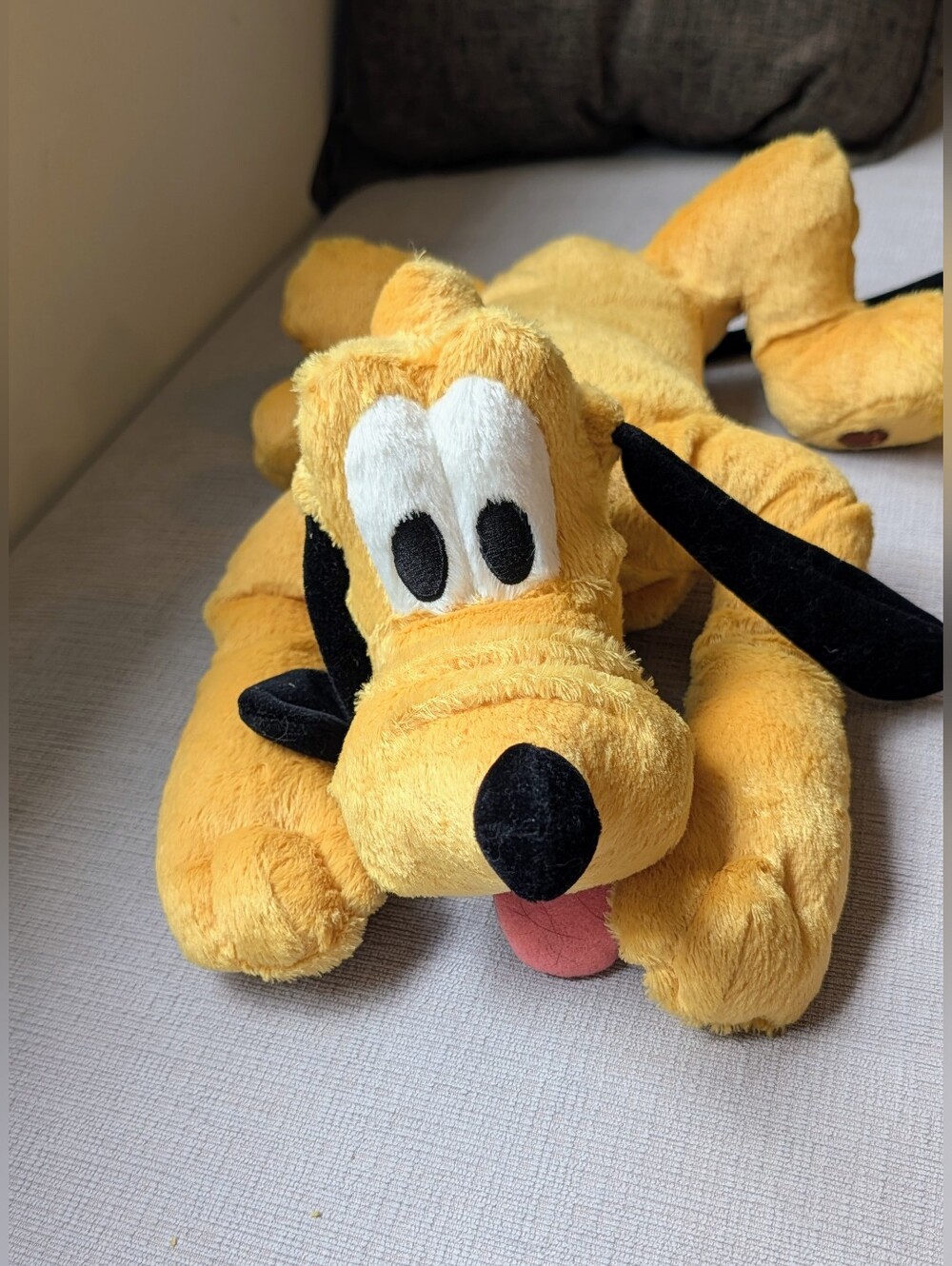 Disney Walt Disney World Pluto Plush Toy